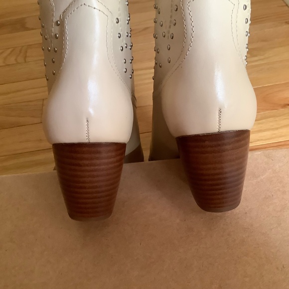 Matisse Cascade Leather Western Block Heel Boots Beige SZ 9 - Picture 9 of 16